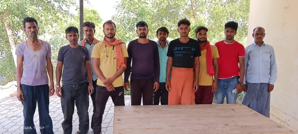 चित्रकूट16जून23*थाना कोतवाली कर्वी पुलिस टीम ने 10 जुआरियों को जुआ खेलते हुए किया गिरफ्तार*