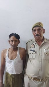 मथुरा17जून23* 70 पव्वा देशी शराब सहित 01 अभियुक्त को गिरफ्तार किया*