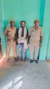 चित्रकूट18जून2023*थाना रैपुरा पुलिस ने एक अभियुक्त को 01 किलो 190 ग्राम गांजा के साथ गिरफ्तार किया*