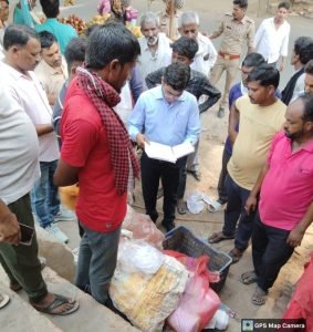 कौशाम्बी20जून2023*चायल में छापेमारी, दुकानों में मिली प्रतिबंधित पॉलीथीन*