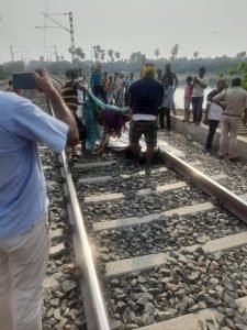 भागलपुर20जून2023*अज्ञात ट्रेन की चपेट में आने से आज की तारीख में एक अज्ञात महिला की मौत