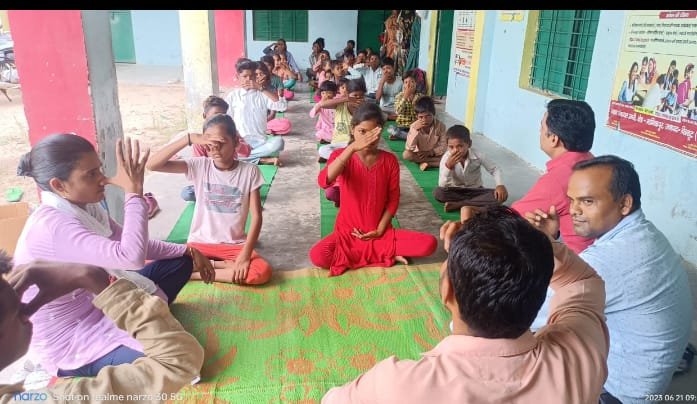 चित्रकूट21जून2023*9वाॕ अंतर्राष्ट्रीय योग दिवस की शुरुआत कर प्रधानमंत्री मोदी ने दिया विश्व को स्वस्थ रहने का गुरु मंत्र।