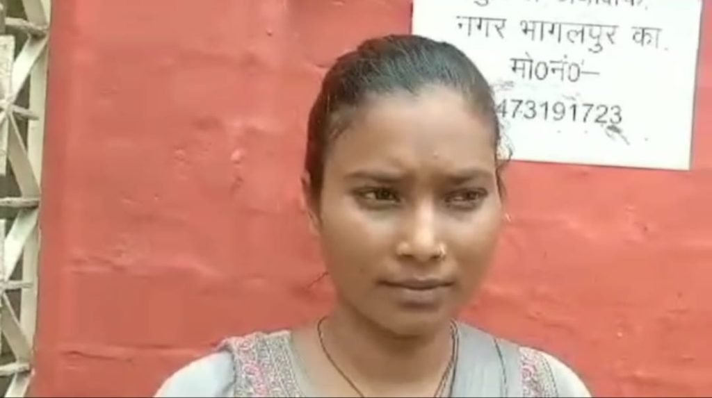 भागलपुर22जून2023*दारोगा ने एक युवती को शादी का झांसा देकर लगातार किया यौन शोषण भागलपुर22जून2023*दारोगा ने एक युवती को शादी का झांसा देकर लगातार किया यौन शोषण