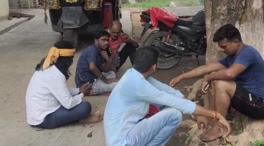 भागलपुर22जून2023*लिवर कैंसर से जूझ रहे एक पीड़ित युवक ने की खुदकुशी*