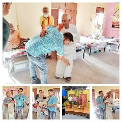 औरैया11जून23*पूर्व डीएम सुनील कुमार वर्माजी पहुँचे माधव हैप्पी ओल्ड एज होम आनेपुर औरैया।