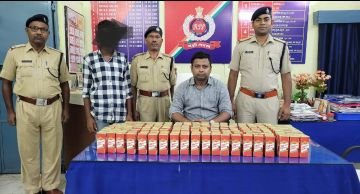 भागलपुर 21 जून* ईआर/मालदा डिवीजन मालदा मंडल की आरपीएफ ने एक व्यक्ति को गिरफ्तार किया है।