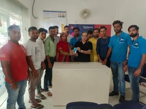 हरदोई06जुलाई*खुशखबरी: जिओ 999 रुपये का सस्ता 4G फोन जिओ भारत वी टू का पिहानी मे शुभारंभ