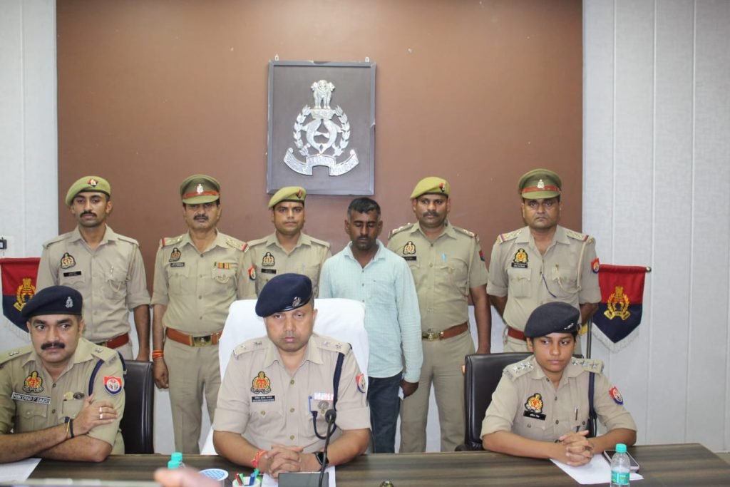 मथुरा06जुलाई23*24 घण्टे के अन्दर हत्या की घटना का किया सफल अनावरण।