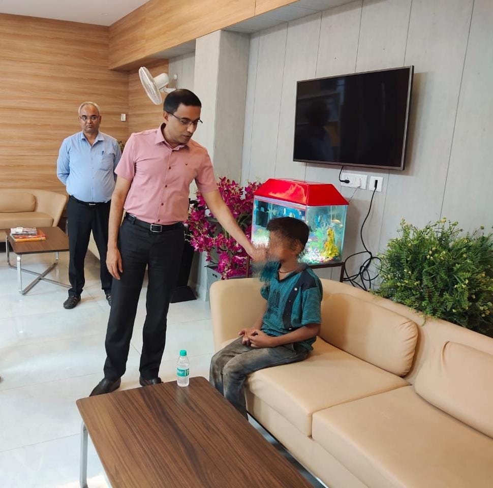 कानपुर06-07-2023*14 वर्ष से कम उम्र के बच्चों से मजदूरी करवाने वाले दुकानदारों के खिलाफ की जाये कड़ी कार्यवाही-लोकायुक्त। कानपुर06-07-2023*14 वर्ष से कम उम्र के बच्चों से मजदूरी करवाने वाले दुकानदारों के खिलाफ की जाये कड़ी कार्यवाही-लोकायुक्त।