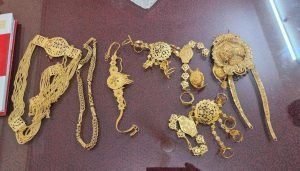 ग्वालियर07जुलाई23*धोखाधडी कर नकली सोने के जेबरात गिरवी रखकर ठगी करने वाले पिता-पुत्र को पकड़ा*