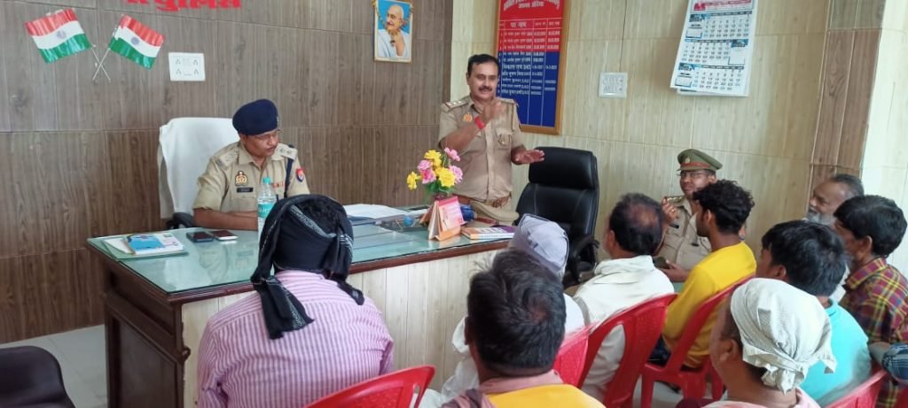 औरैया12जुलाई23*दिबियापुर थाने में सम्पन्न हुई पीस कमेटी की बैठक*