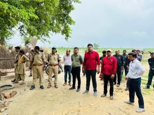 उन्नाव13जुलाई23*डीएम के निर्देशन पर ट्रांस गंगा सिटी क्षेत्र में अवैध अतिक्रमण पर प्रशासन का एक्शन