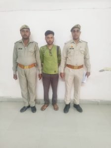 मथुरा20जुलाई2023*स्कूटी से 30 किलो गौमांस की तस्करी करने अभियुक्त गिरफ्तार।*