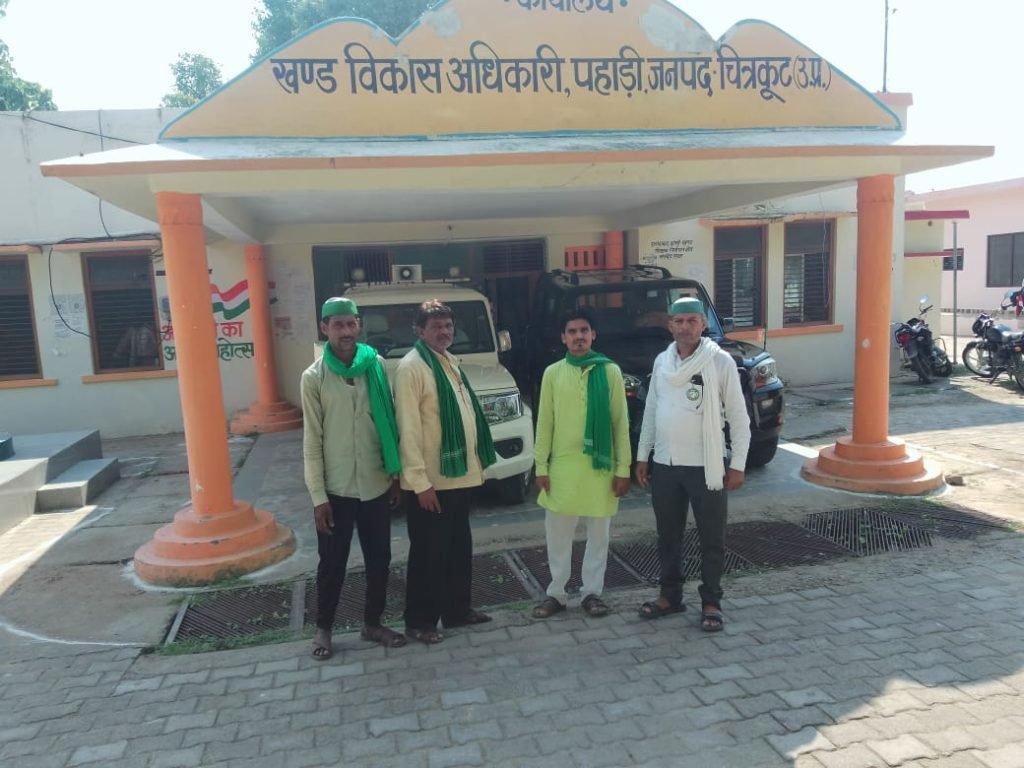 चित्रकूट21जुलाई2023*पहाड़ी ब्लाक में पीने के पानी की नहीं है कोई व्यवस्था।