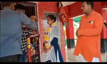 जालौन23जुलाई2023*प्रेमी युगल जोड़े ने थाने में सात फेरे।