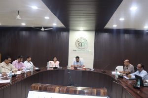 चित्रकूट03अगस्त2023*खंड विकास अधिकारी एवं पशु चिकित्सा अधिकारी रात में गौ शालाओं का निरीक्षण करें। डीएम अभिषेक आनंद