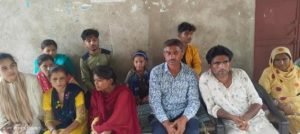 चित्रकूट04अगस्त2023* पाकिस्तान के कराची से चित्रकूट पहुंचे हिंदू परिवार,