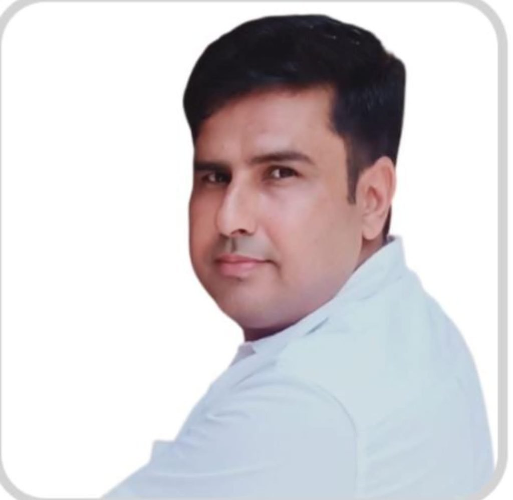 मैनपुरी09अगस्त23*अमर उजाला के पत्रकार राजीव यादव को पिता ने मारी गोली!