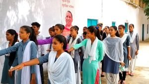 मथुरा 10 अगस्त 2023* नौहझील ब्लाक के राष्ट्रीय स्वयंसेवक दिनेश कुमार के द्वारा पाँच प्राण की शपथ दिलाई गई।