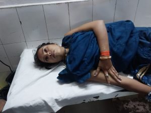 औरैया28अगस्त23*सेल्फी लेने के चक्कर में युवती यमुना नदी में गिरी*