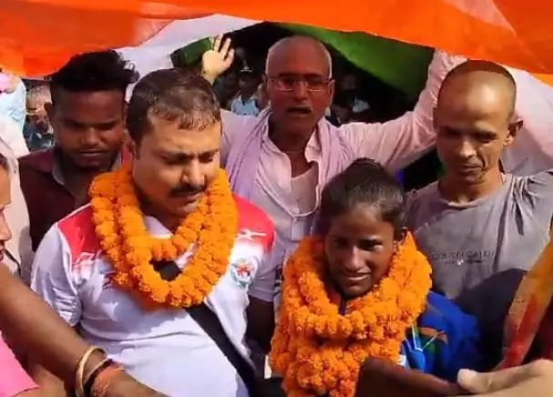 भागलपुर30अगस्त23*बिहार की चांदनी पहली खिलाड़ी बनी जिसने विश्व जुजित्सु चैंपियनशिप में भारत को दिलाया पदक