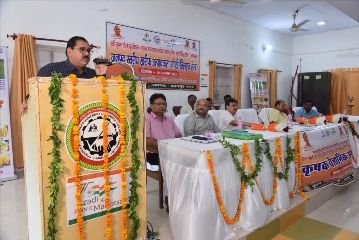 कानपुर10अगस्त23*खरीफ उत्पादकता गोष्ठी एवं तिलहन मेला/कृषि प्रदर्शनी का आयोजन किया गया।