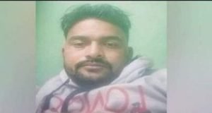 आगरा 10 अगस्त 2023* पत्नी की हत्या के बाद गम मैं डूबे युवक ने फांसी लगाकर की आत्महत्या