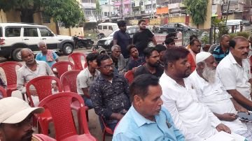 भागलपुर13अगस्त23*जगदीशपुर थाना परिसर में विषहरी पूजा को लेकर थाना में शांति समिति की बैठक की गई।* भागलपुर13अगस्त23*जगदीशपुर थाना परिसर में विषहरी पूजा को लेकर थाना में शांति समिति की बैठक की गई।*