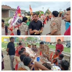 हरदोई14अगस्त23*कांवड़ियों की सेवा में शाहाबाद पुलिस, कोतवाल डीके सिंह ने परोसा भोजन।