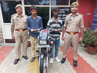 शामली19अगस्त23*02बांछित वारन्टी अभियुक्त गिरफ्तार।