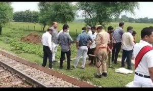 बांदा*21अगस्त2023*ट्रेन से कटकर आधा दर्जन गोवंशों की हुई मौत*