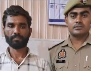 जालौन27अगस्त2023*50 हजार के इनामी बदमाश को पुलिस ने किया गिरफ्तार*