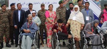 जम्मू कश्मीर28अगस्त23*भारतीय सेना द्वारा छह दिवसीय-स्पार्क मिंडा फाउंडेशन मेगा कैंप कुपवाड़ा में संपन्न हुआ