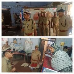कानपुर नगर29अगस्त23*पुलिस आयुक्त डॉ0 आर0 के0 स्वर्णकार ने कर्नलगंज थाने में बैठ सुनी फरियादियों की दिल की।