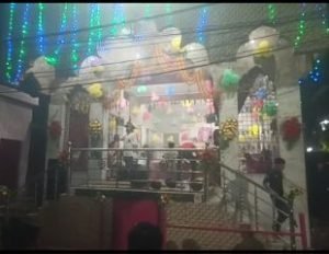 भागलपुर29अगस्त23*9 दिनों के चण्डी पाठ के उपरांत खिचड़ी वितरण एवं जागरण का आयोजन।