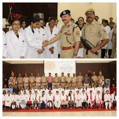 वाराणसी29अगस्त23*'रक्षकों का रक्षा सूत्र' एनएमओ-आईएमएस बीएचयू की छात्राओं ने 34वीं वाहिनी पीएसी के जवानों को बांधीं राखी