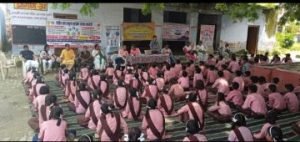 रायबरेली30अगस्त23*अधीक्षक डॉ एसपी सिंह द्वारा क्षयरोग से संबंधित कराई गई स्कूल एक्टिविटी