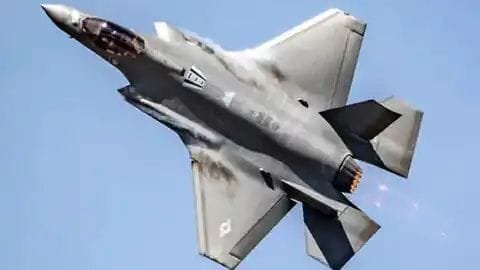 अमेरिका का नामी फाइटर जेट ही गायब हो गया, अब जनता से करनी पड़ी मदद की अपील