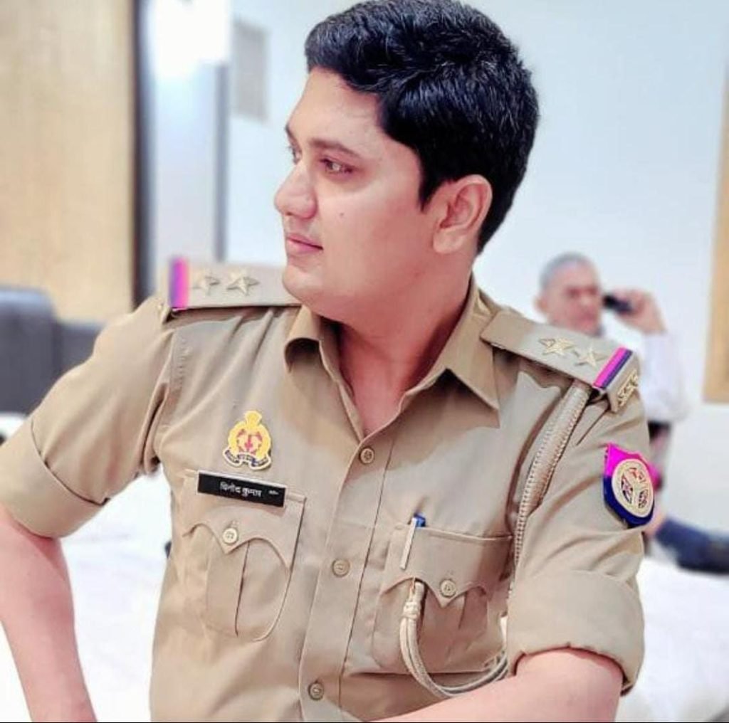 बागपत28सितम्बर23* में छुट्टी न मिलने की वजह से दरोगा ने कप्तान को सौंप दिया इस्तीफा*