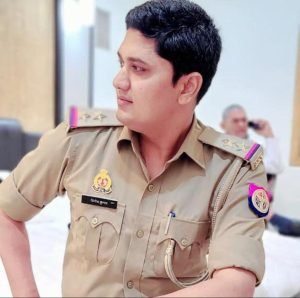 बागपत28सितम्बर23* में छुट्टी न मिलने की वजह से दरोगा ने कप्तान को सौंप दिया इस्तीफा*