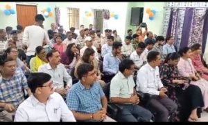 भागलपुर01सितम्बर23*श्रावड़ी मेला की सफलता पर डीएम ने प्रशस्ति पत्र देकर सम्मानित किया।