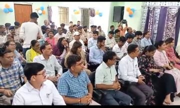 भागलपुर01सितम्बर23*श्रावड़ी मेला की सफलता पर डीएम ने प्रशस्ति पत्र देकर सम्मानित किया। भागलपुर01सितम्बर23*श्रावड़ी मेला की सफलता पर डीएम ने प्रशस्ति पत्र देकर सम्मानित किया।