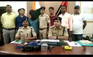 भागलपुर01सितम्बर23*बम कांड और शहर के टॉप 10 अपराधियों में रहमत कुरैशी मुख्य आरोपी को पुलिस ने हथियार के साथ किया गिरफ्तार