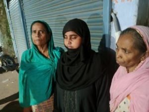 कानपुर नगर03सितम्बर23*कोर्ट में वाद दायर होने के बाबजूद भी दबंगो ने तोड़ दिया घर का ताला।