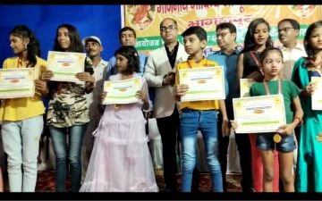 भागलपुर10सितम्बर2023*गणिनाथ की जयंती पर हंस कला मंदिर में दिखी शाह परिवार की एकता