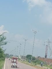 कौशाम्बी15सितम्बर23*सूरज को रोशनी दिखाने में लगे विद्युत विभाग के अधिकारी* कौशाम्बी15सितम्बर23*सूरज को रोशनी दिखाने में लगे विद्युत विभाग के अधिकारी*