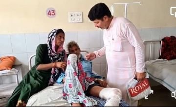 पंजाब 15 सितम्बर 2023* अस्पताल में चोरी की घटनाओं की समाजसेवी राजू चराया ने की निंदा अस्पताल में चौकीबनाने की मांग