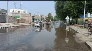 पंजाब 16 सितम्बर 2023* सीतो रोड पर भरा पानी लोग परेशान