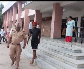 पंजाब 18 सितम्बर 2023*  तिलाना हमला करने वाला एक आरोपी निर्भय सिंह गिरफ्तार, दो दिन के पुलिस रिमांड पर