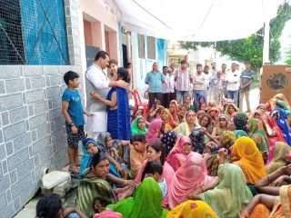 कौशाम्बी19सितम्बर23*ट्रेन के आगे कूद कर वृद्ध व्यक्ति ने दी जान*